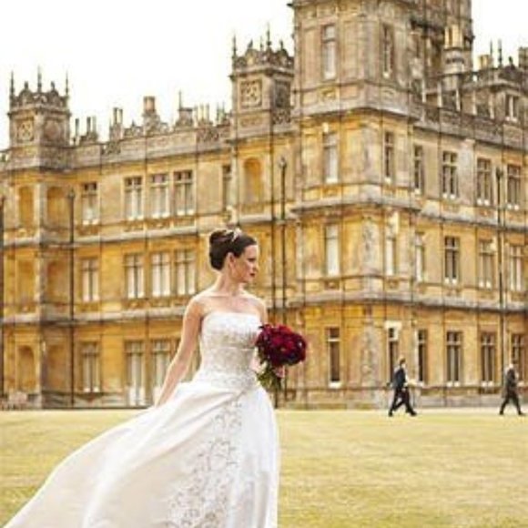 Eve of Milady Wedding Dress Size 5 Silk - Picture 6 of 9